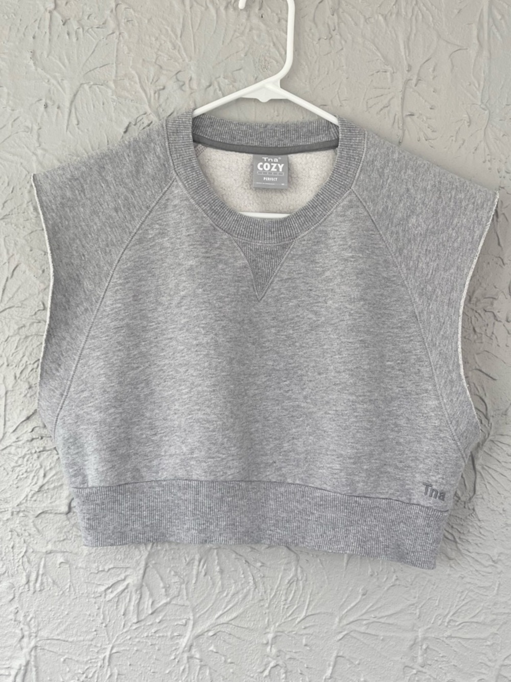 TNA Cozy Cropped Sleeveless Fleece Top Size Medium